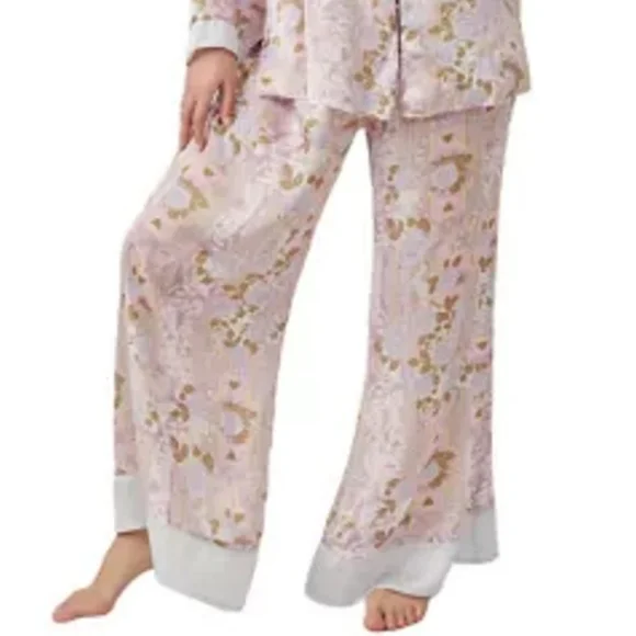 Free People XL Dreamy Days Wide Leg Lounge Pants Lilac Rose Print Floral Satin - Picture 1 of 9
